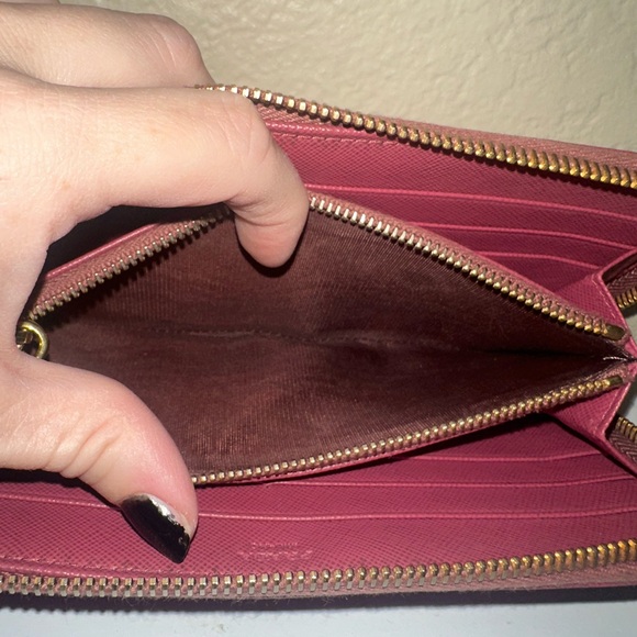 PRADA Saffiano Long Zip Wallet - Picture 9 of 12